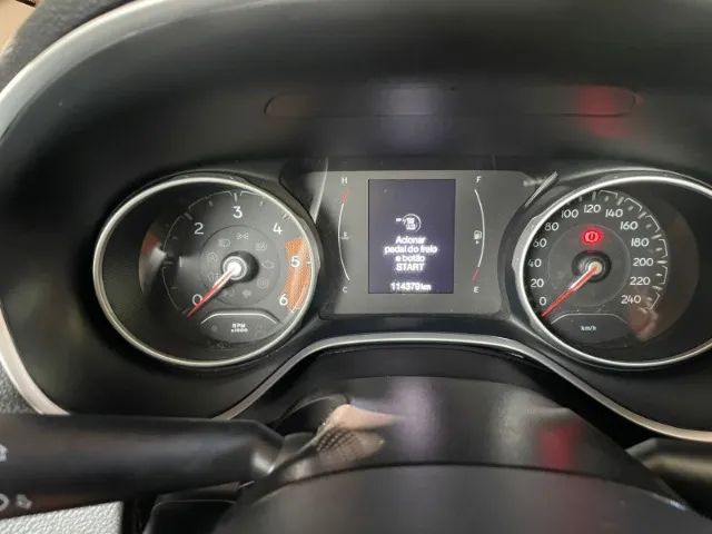 Jeep Compass Longitude 2.0 4X4 Dies. 16V Aut. 2018 - Foto 2