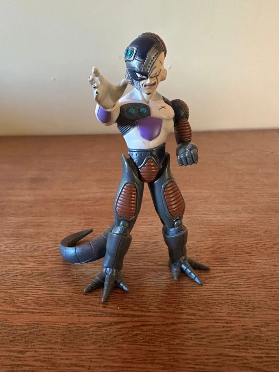Boneco Dragon Ball Z Freeza Mecha Escala Figuarts Irwin Toys Jakks