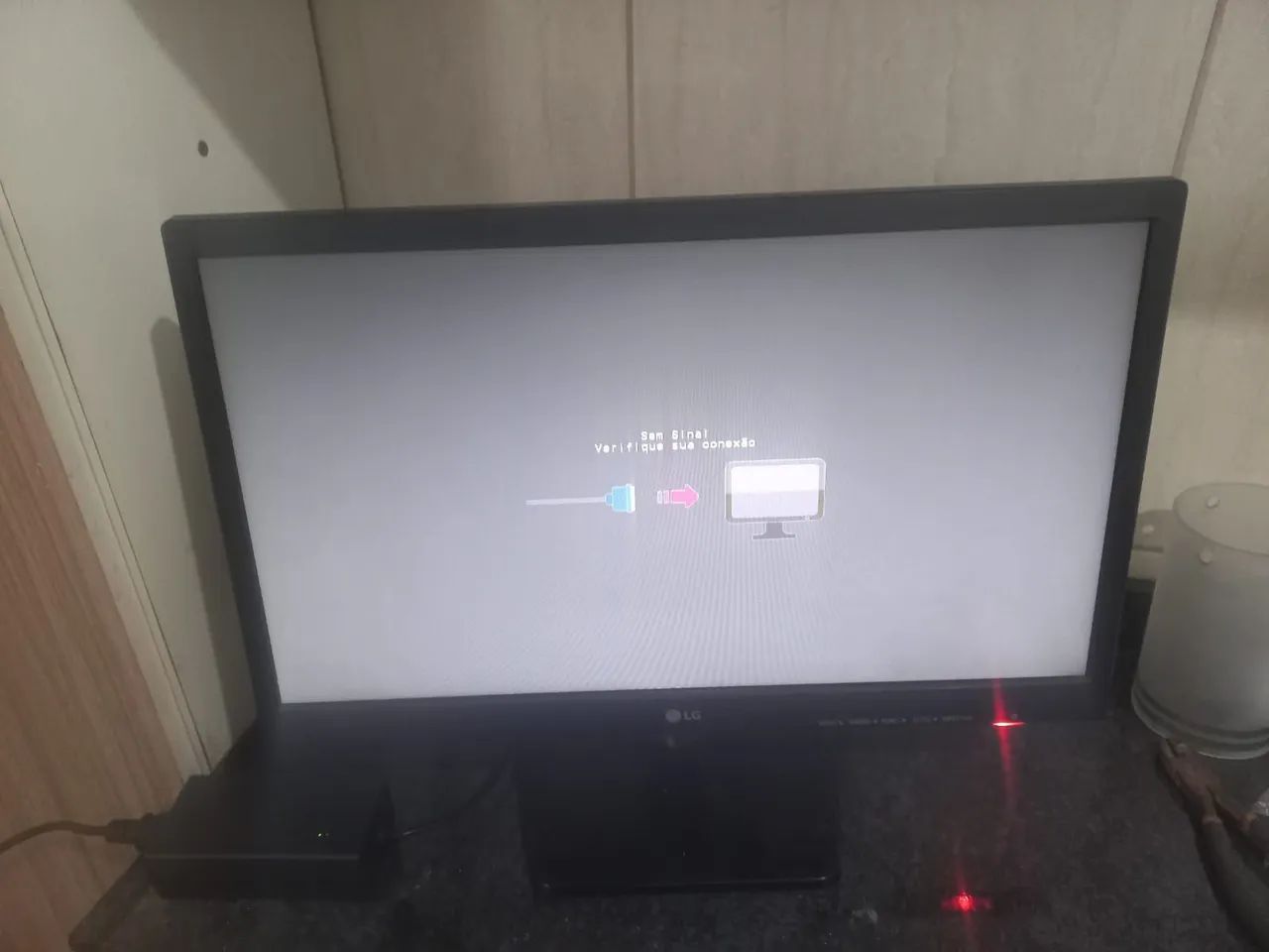 Monitor LG 20"