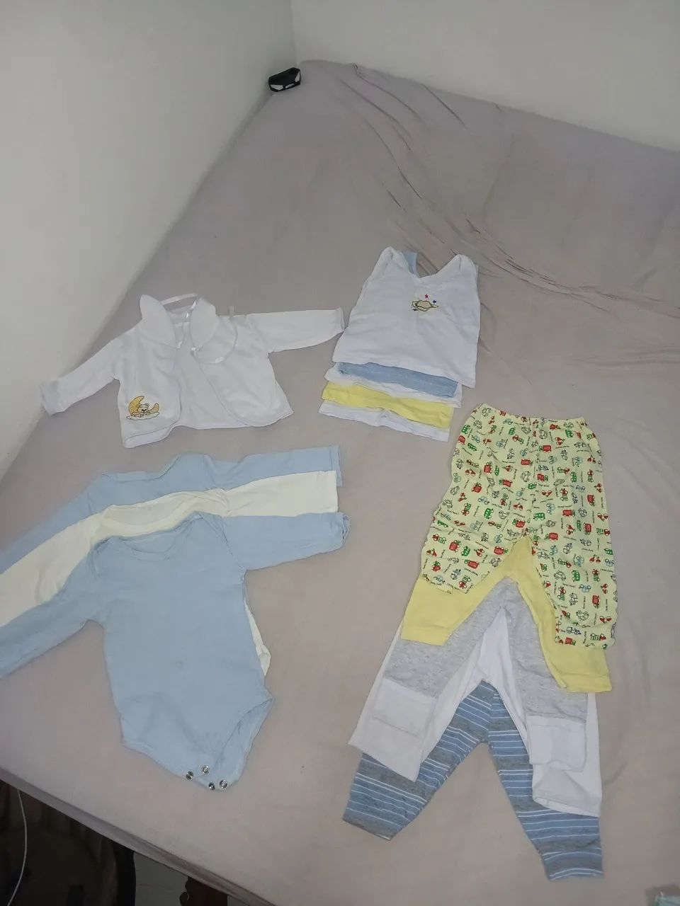 Roupas infantil semi novas - Foto 2