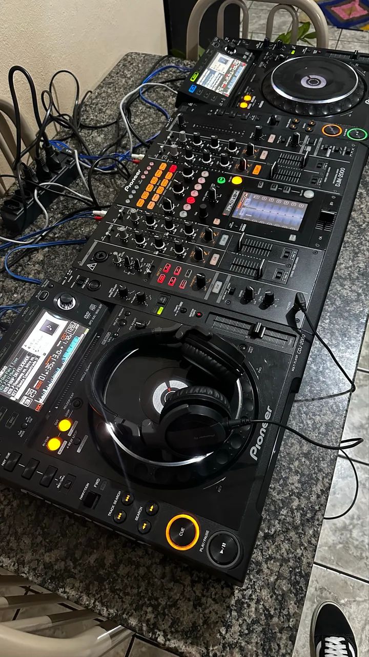 CDJ 2000 + MIXER DJM 2000 - Foto 2