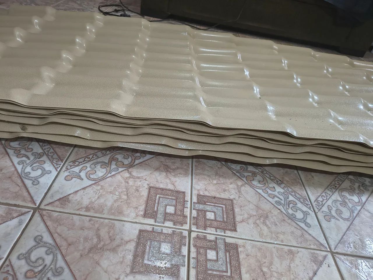 Telhas Precon 2.42 X 0.88 Marfim 10 Unidades  aceito cartão de crédito  - Foto 3