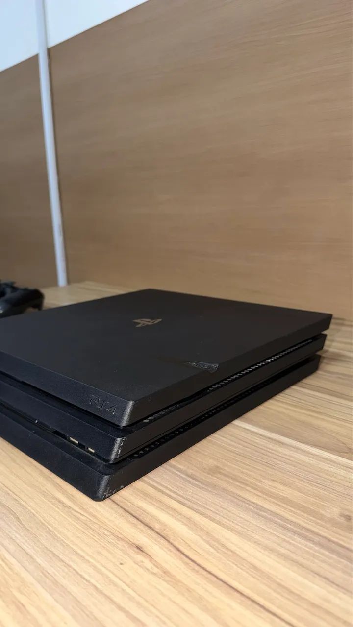 PS4 Pro  - Foto 5