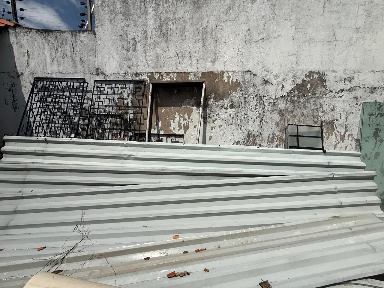 Janelas , telhas e grades, para desapegar. - Foto 3