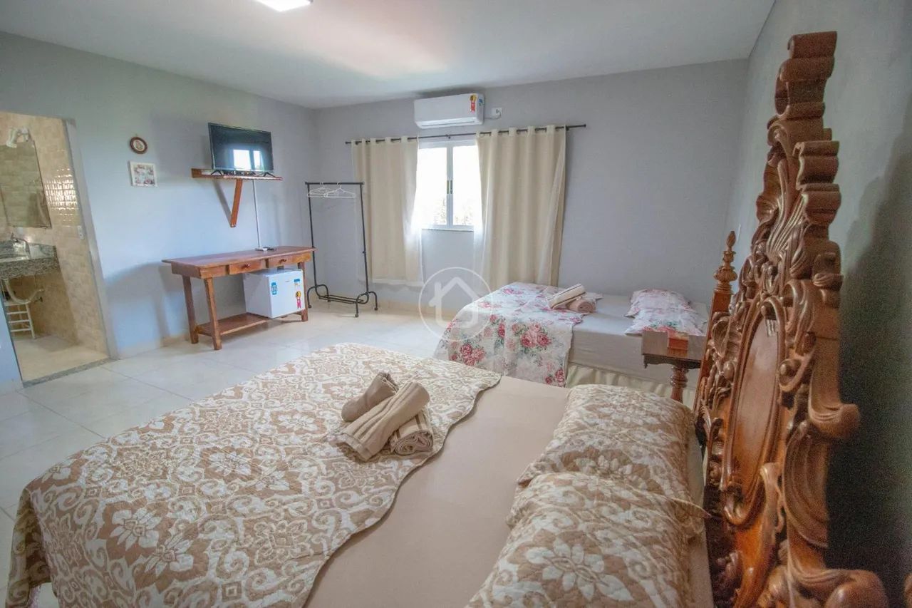 SOBRADO COM 05 DORM. SENDO 05 SUITES EM BONITO - Foto 5