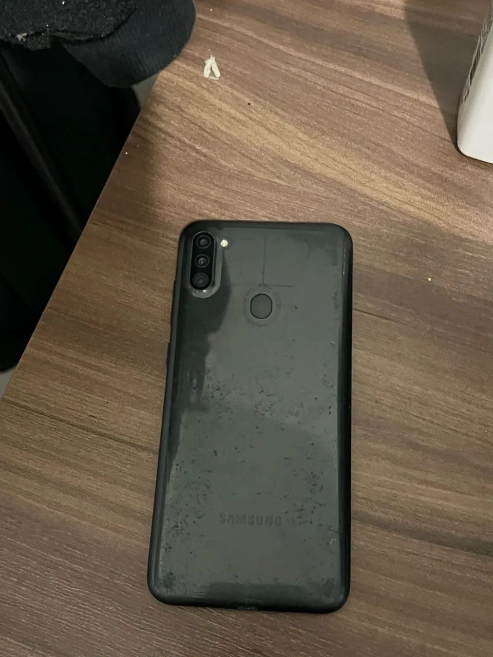 Galaxy A11 - 64gb (bom estado)
