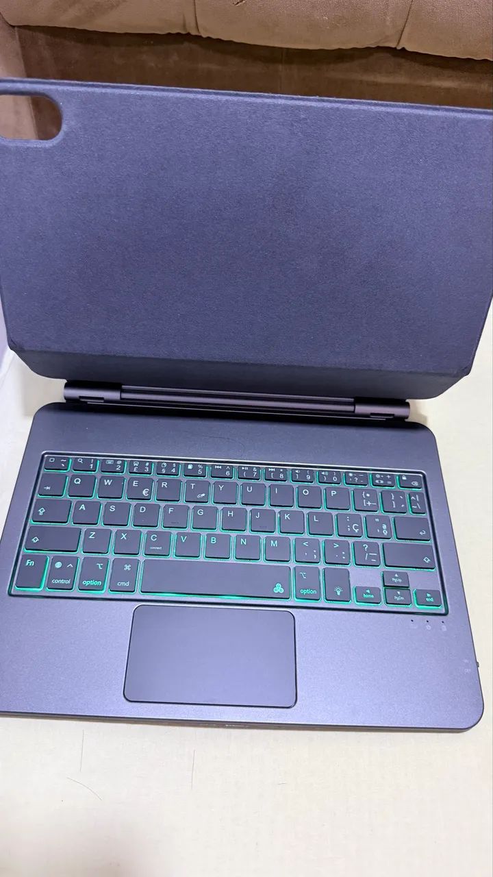 CAPA COM TECLADO TOUCH PARA IPAD 10 - Foto 4