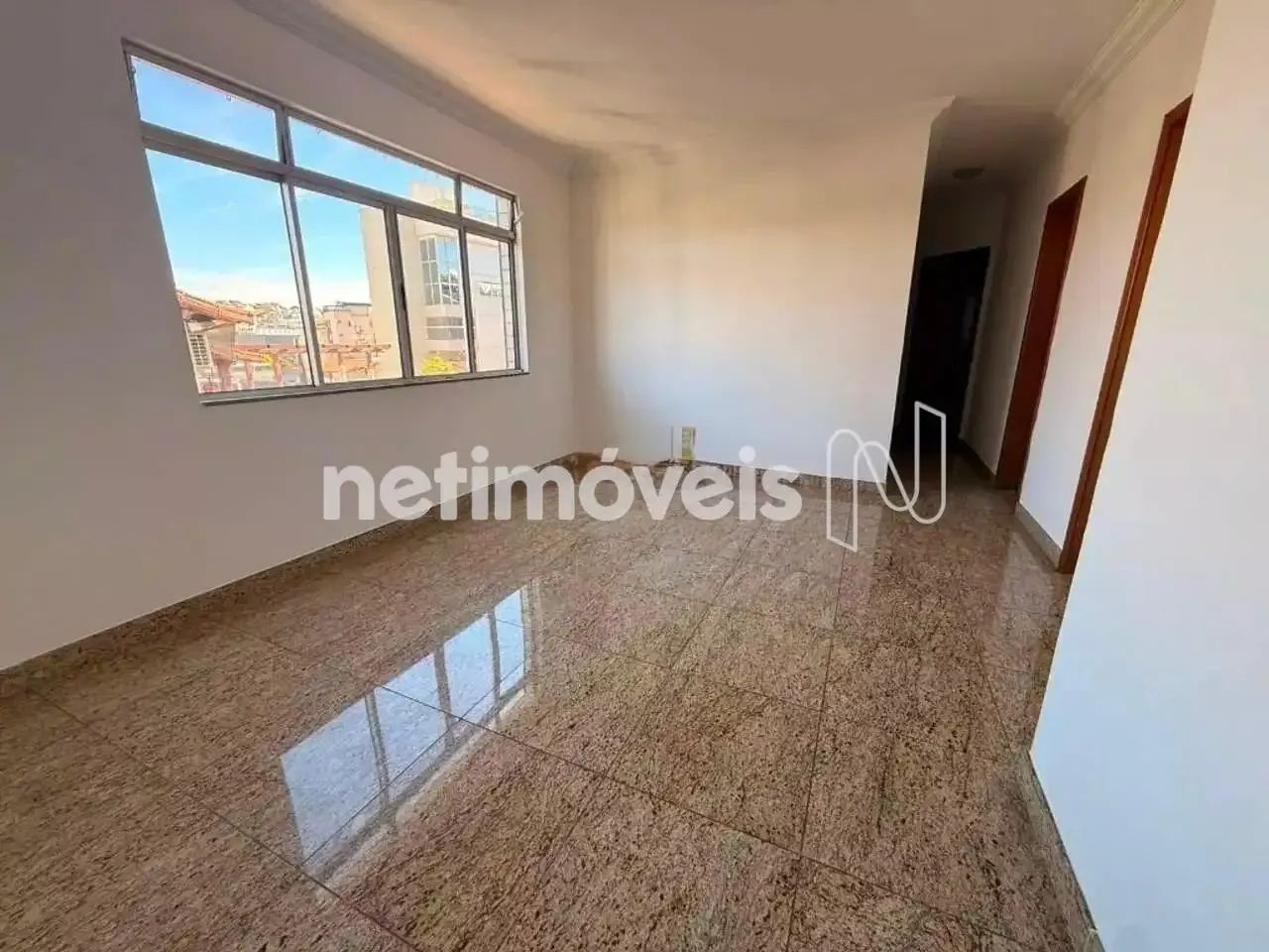 Apartamento 3 quartos com suíte à venda no Dona Clara