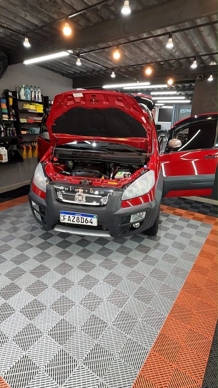 Fiat Idea Adv./ Adv.lock.dualogic 1.8 Flex 5P 2013