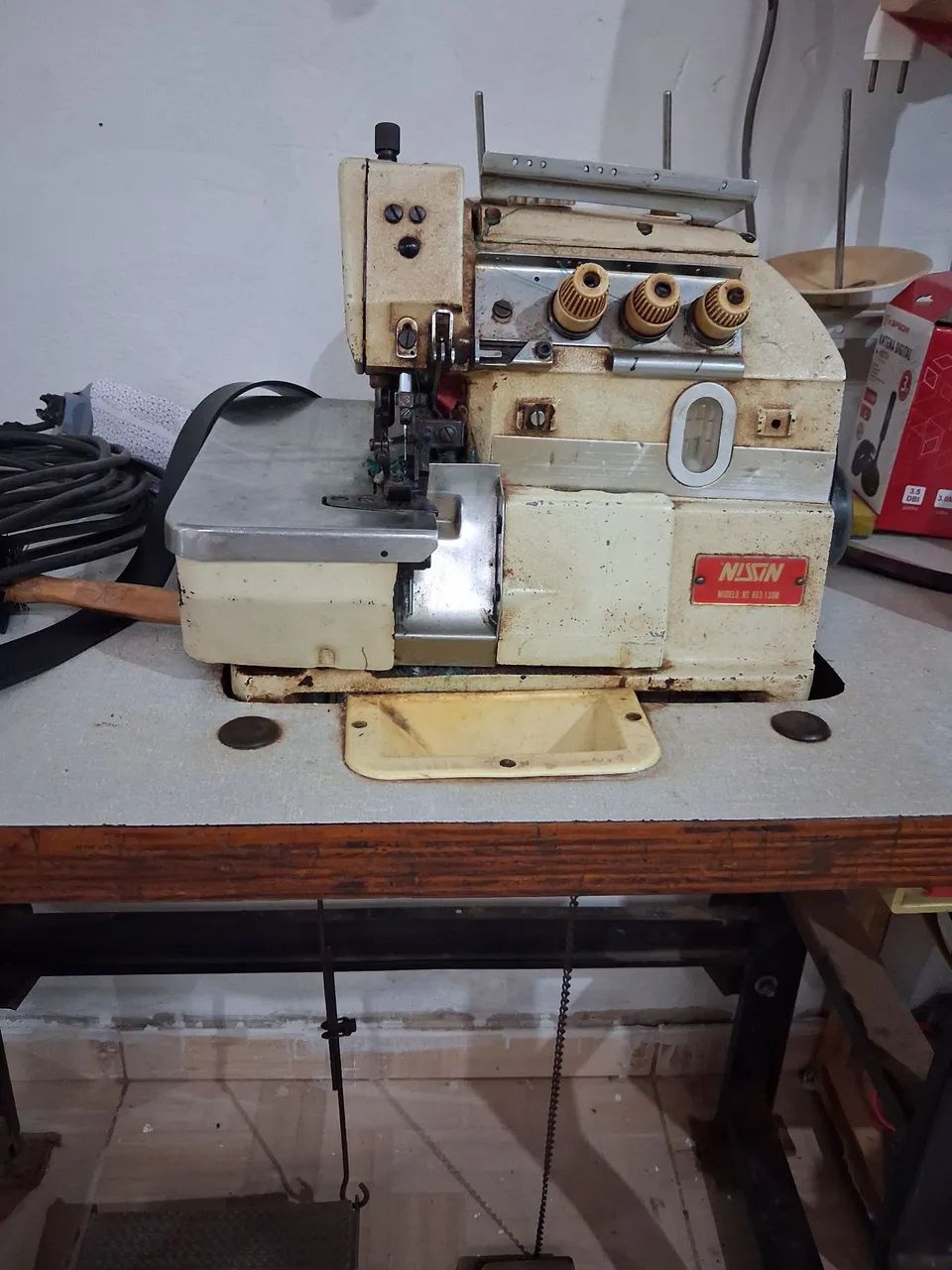 1.000 overloque industrial+caserinha reta!