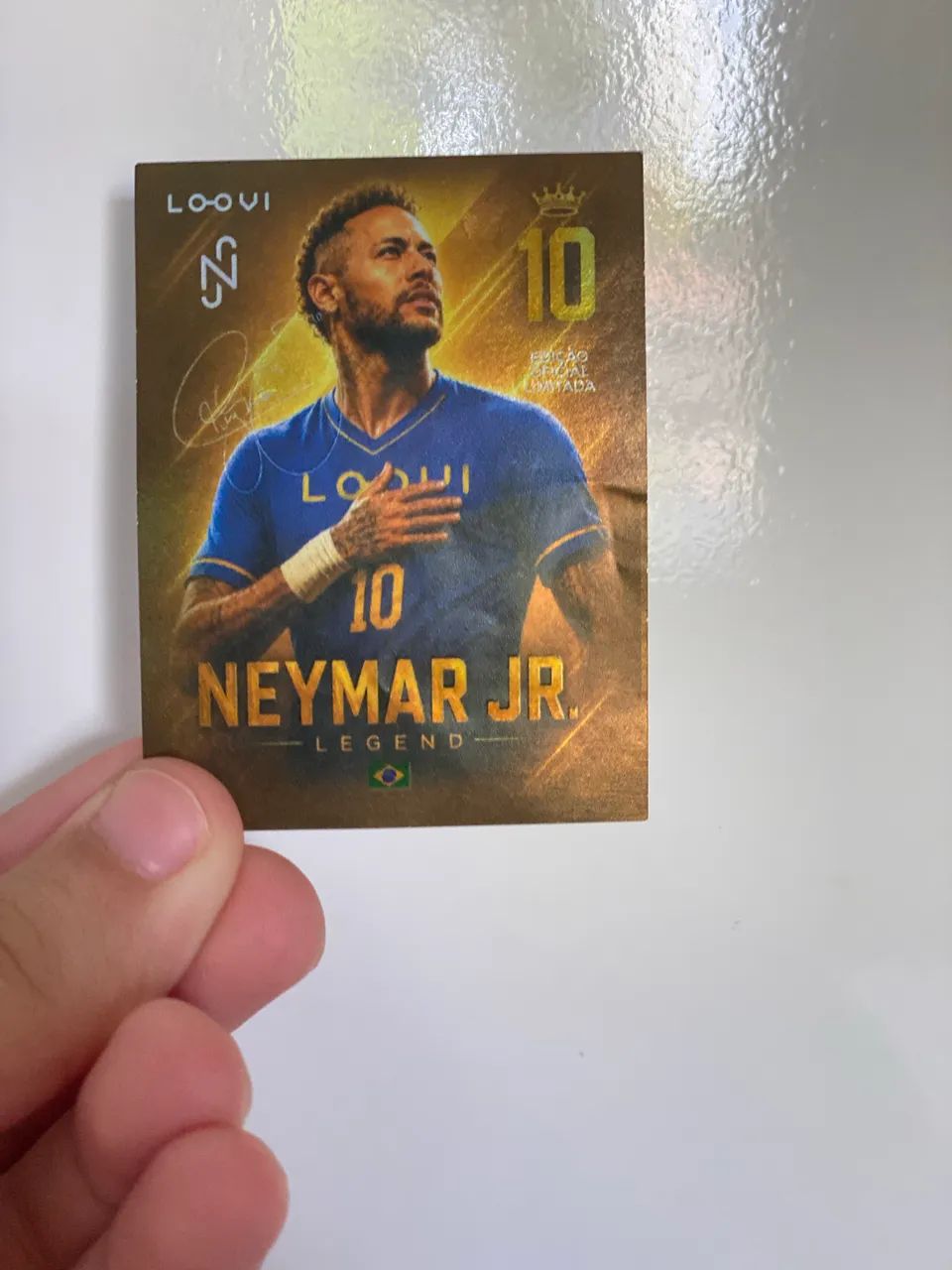 FIGURINHA NEYMAR LEGEND LOOVI