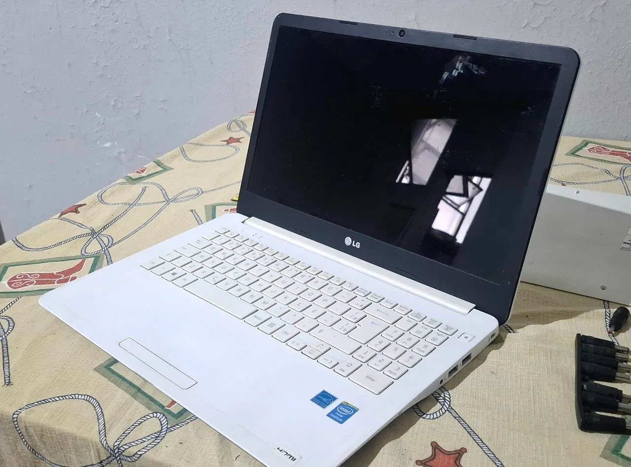 Notebook LG 15U340