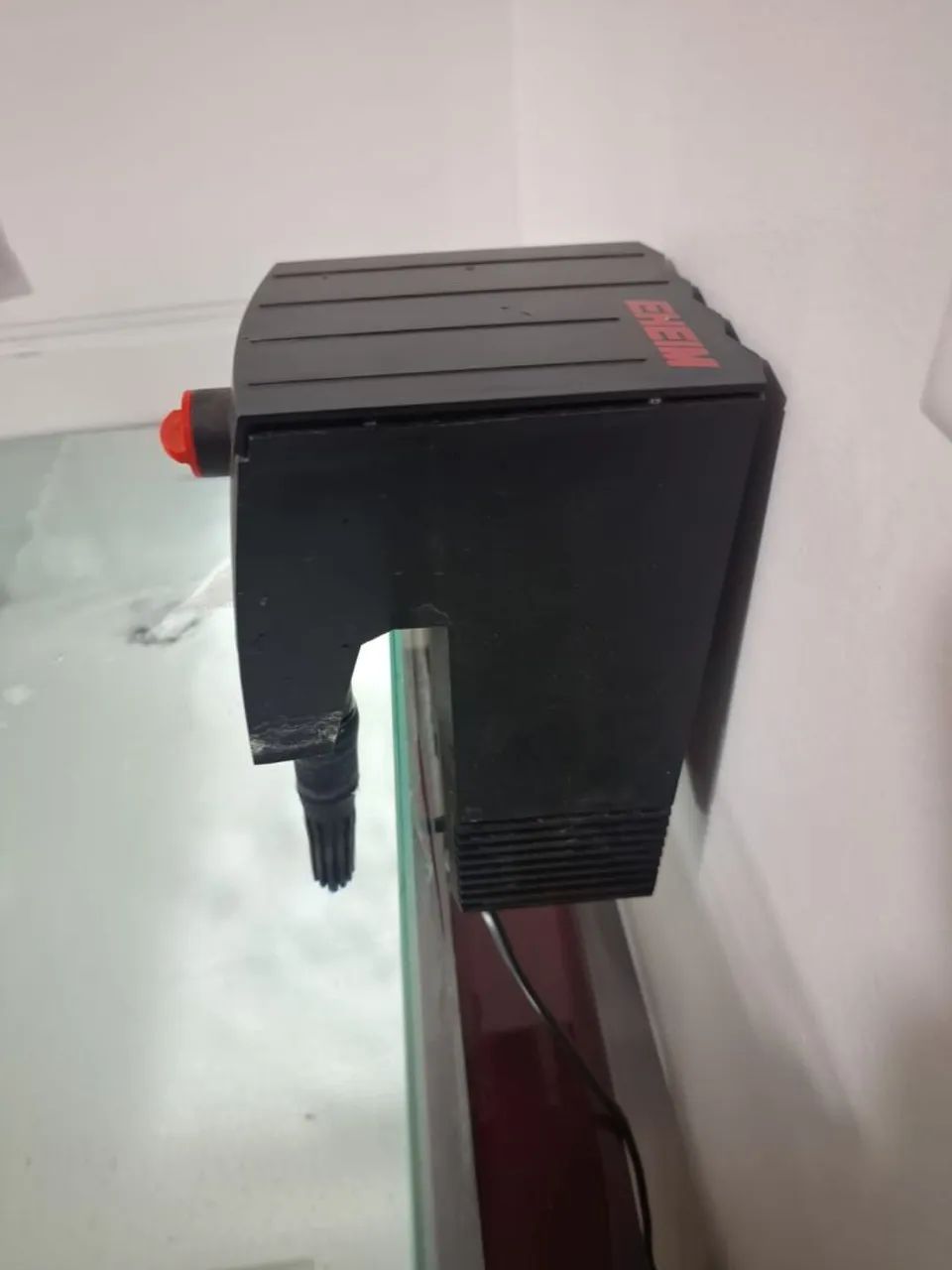 Filtro Hang-On Eheim Liberty 75 com aquário de 23 Litros e luminária  - Foto 4