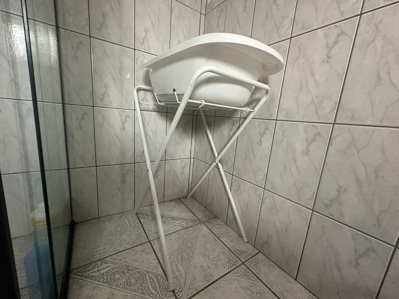 Banheira com suporte Bebe