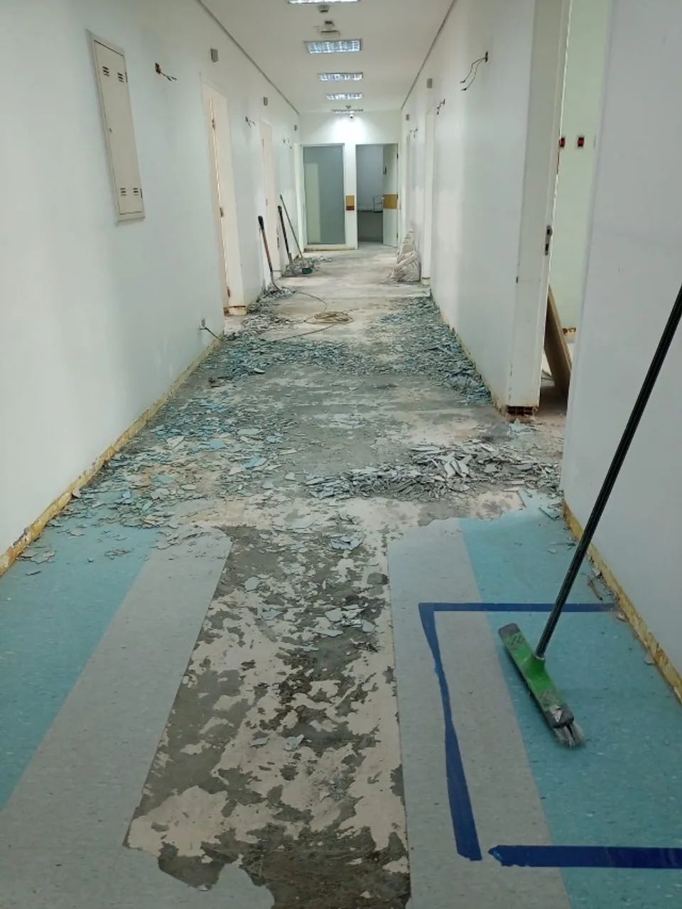 ENG. CIVIL E ELETRICO PROJETOS E SERVIÇOS DE CONSTRUÇÃO E REFORMAS - Foto 4