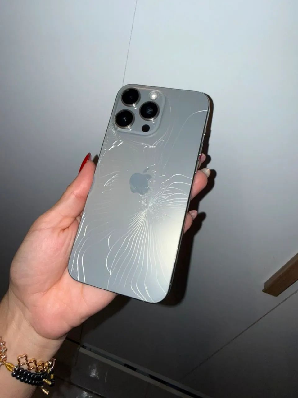 iPhone 15 Pro Max 256GB - Foto 2