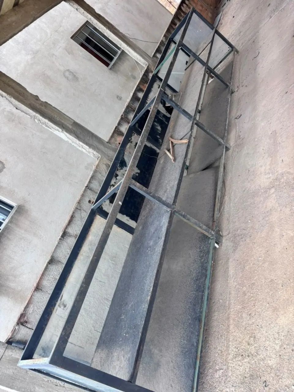 Balcão de ferro para loja