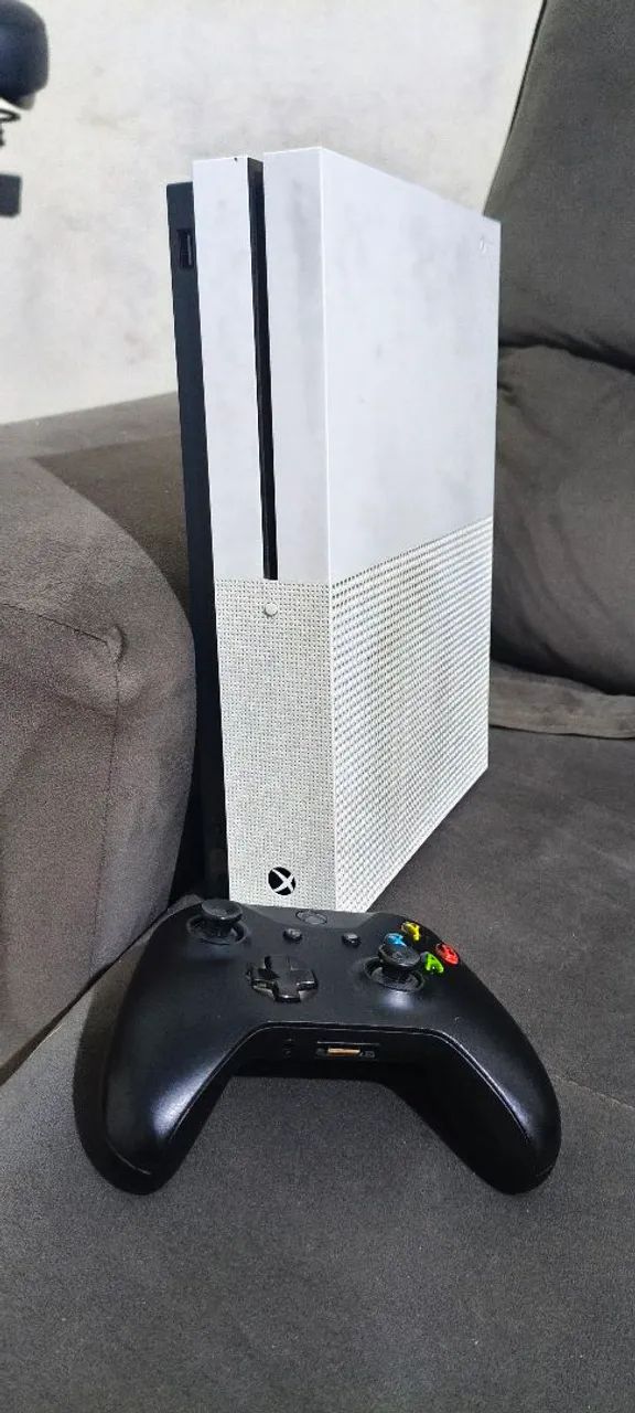 X Box One + Controle Original Microsoft  - Foto 2