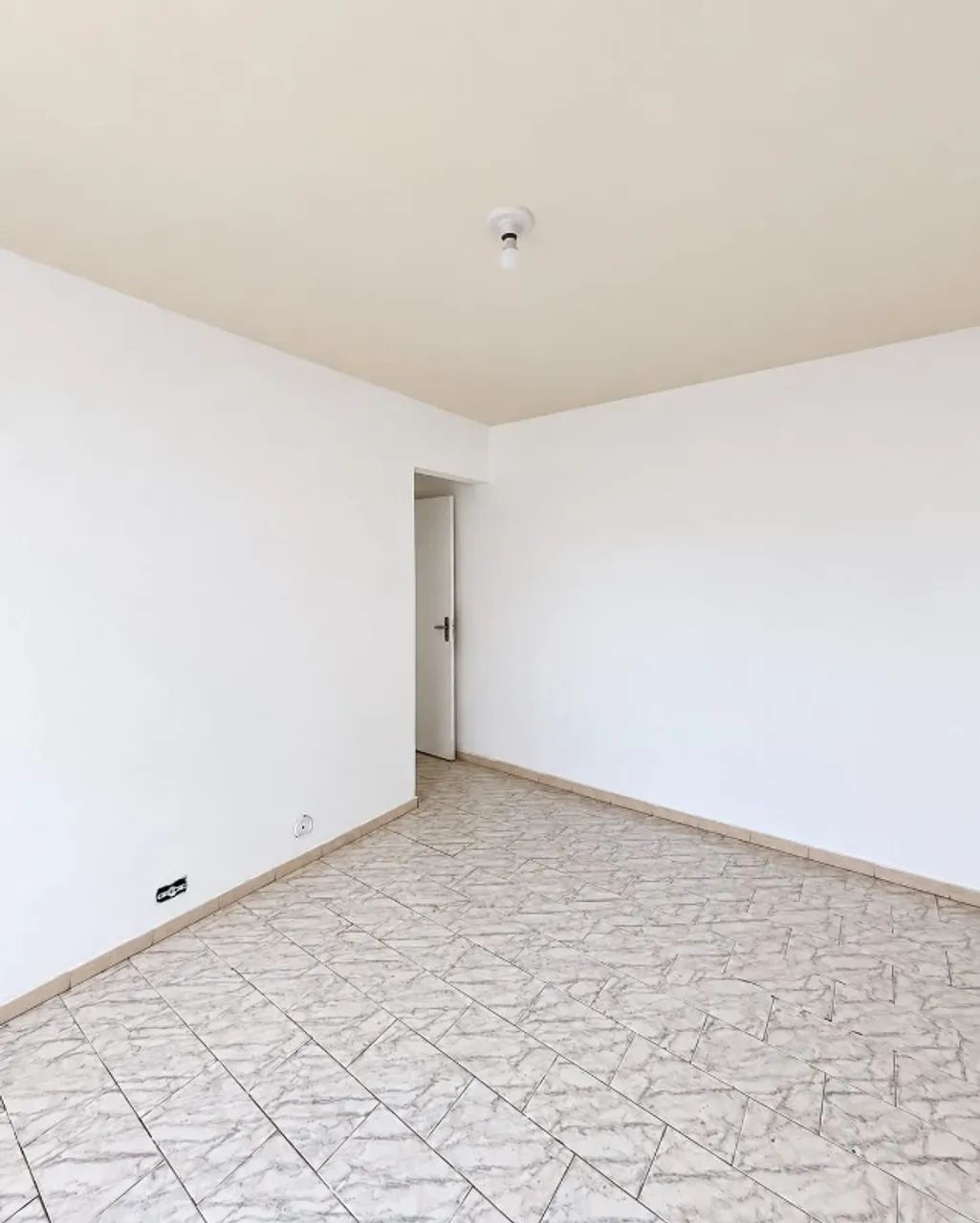 Excelente Apartamento de 2 Quartos - Campo Grande - Foto 4