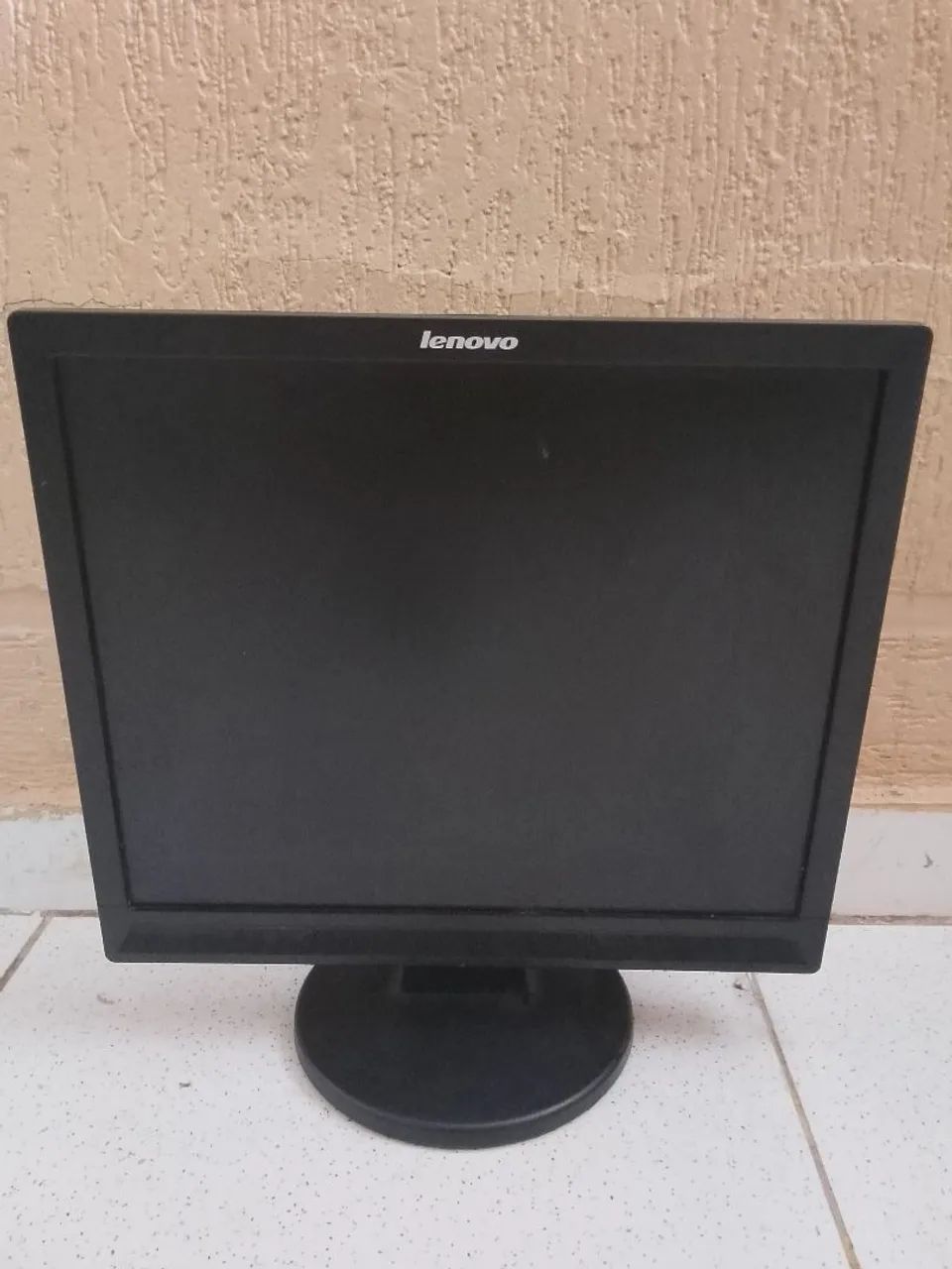 Monitor 17 POLEGADAS LENOVO