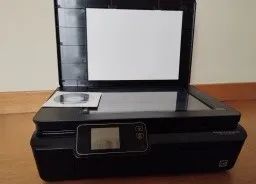 Impressora HP Deskjet Ink Advantage 5525