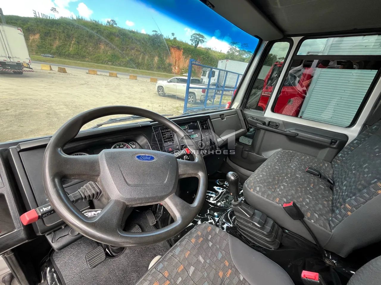 Ford Cargo 1119 2015 - Foto 7