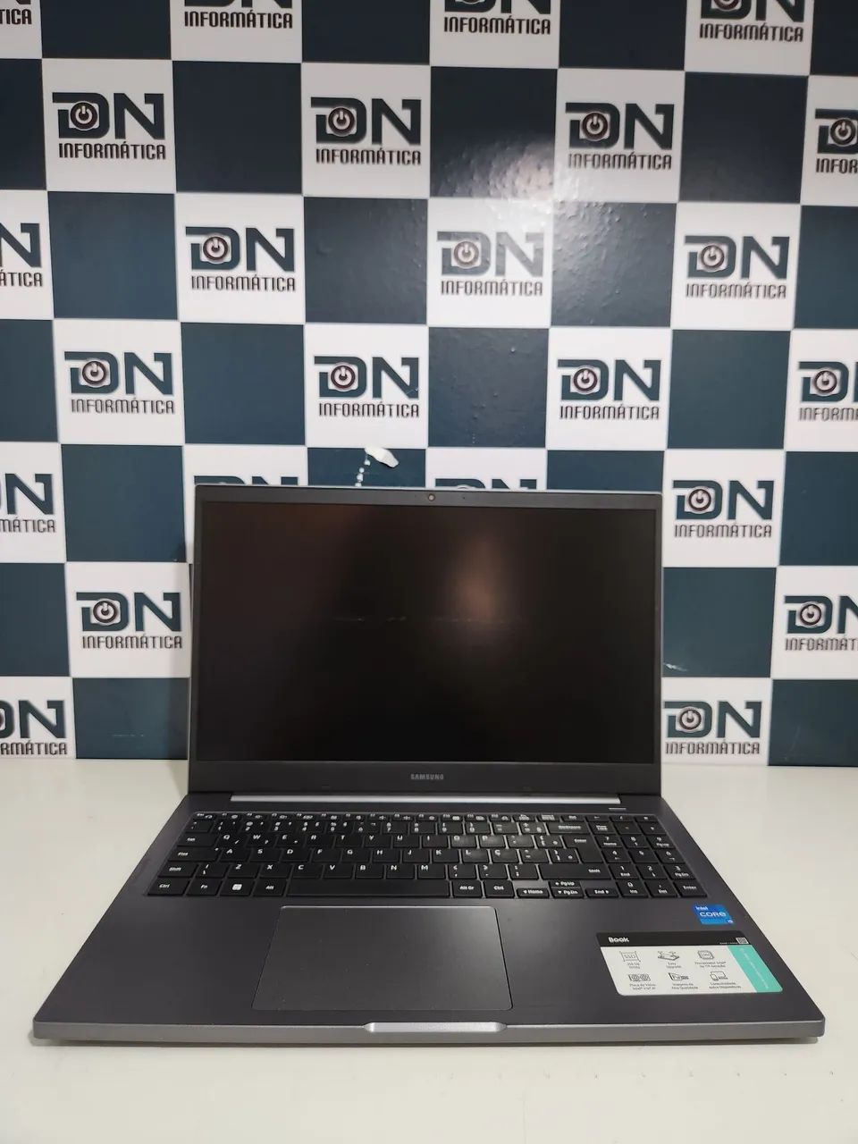 Notebook Samsung Book NP550XDA