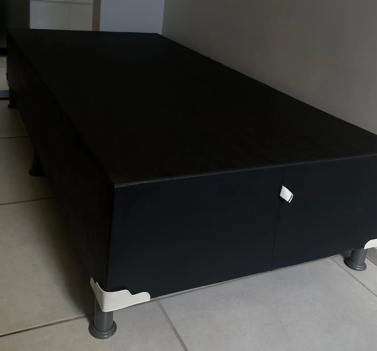 Base cama Box solteiro semi nova 
