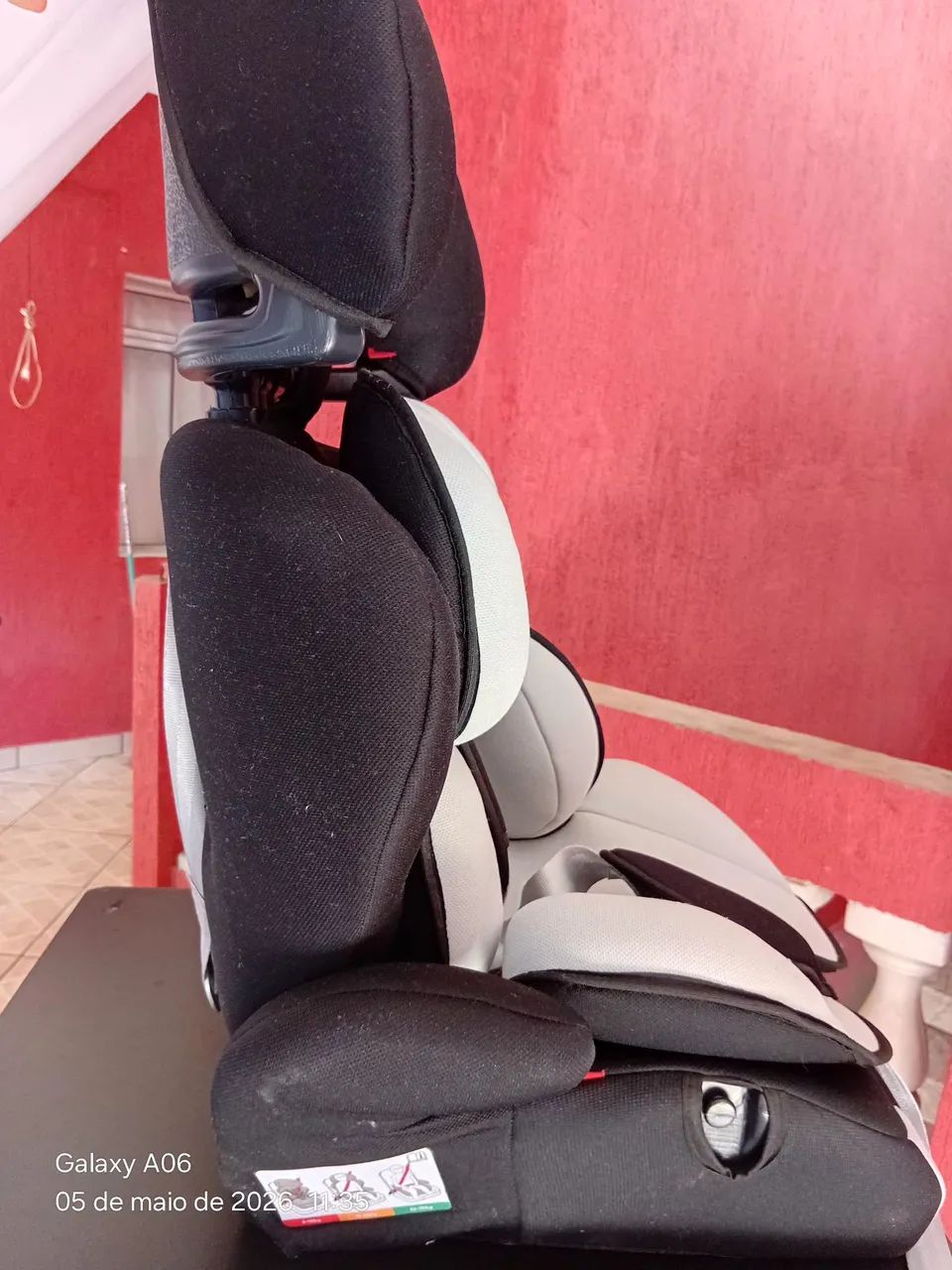 Cadeirinha de carro.