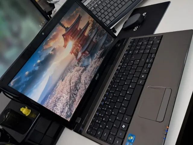 Notebook Acer 15.6 - 10GB RAM + SSD 240GB (Ideal para Estudos / Escritório) - Foto 2