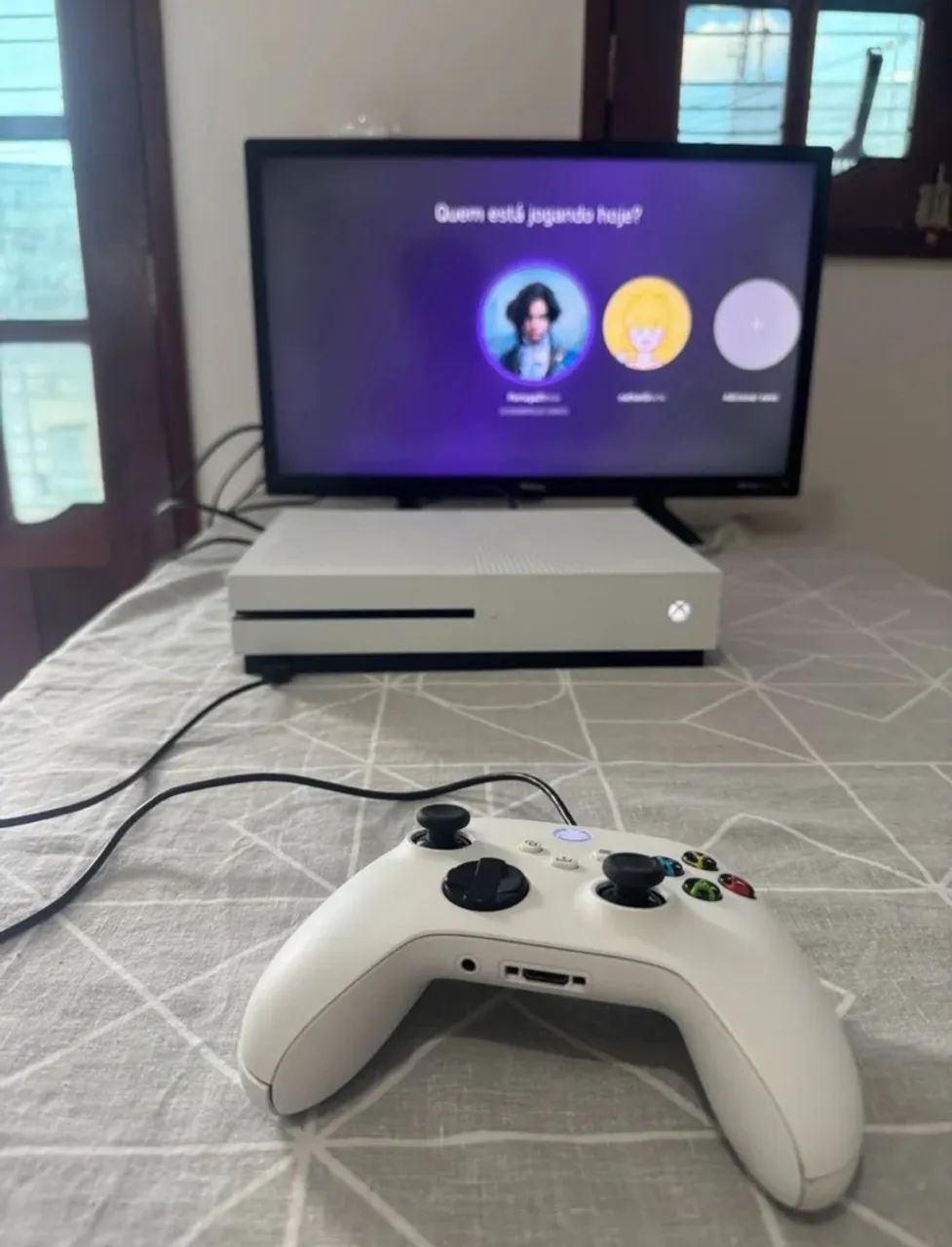 Xbox One S