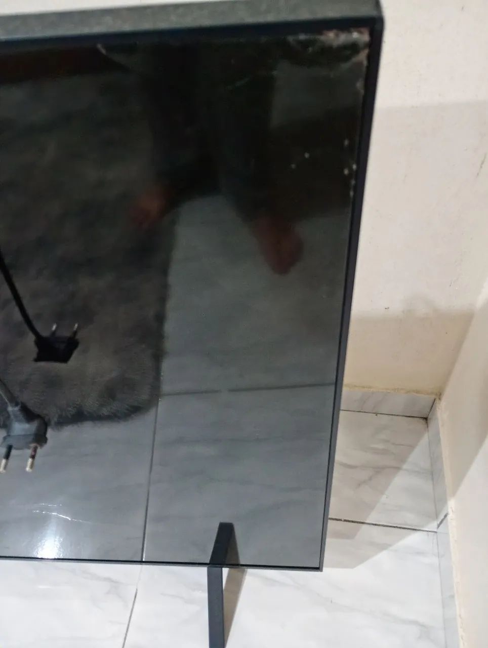 Tv LG semi nova com avarias