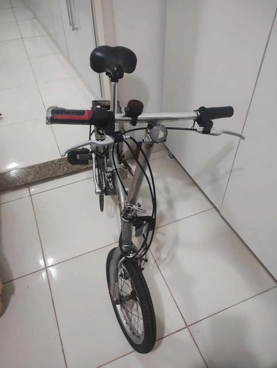 Vendo Mini bicicleta elétrica sem bateria 