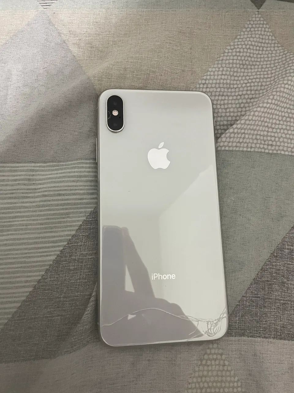 IPHONE XS MAX COM DEFEITO NA TELA - Foto 2