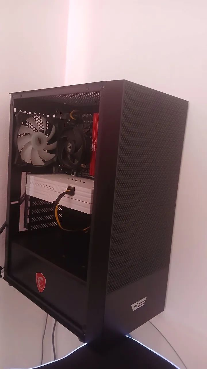 PC Gamer i5 + RX 580