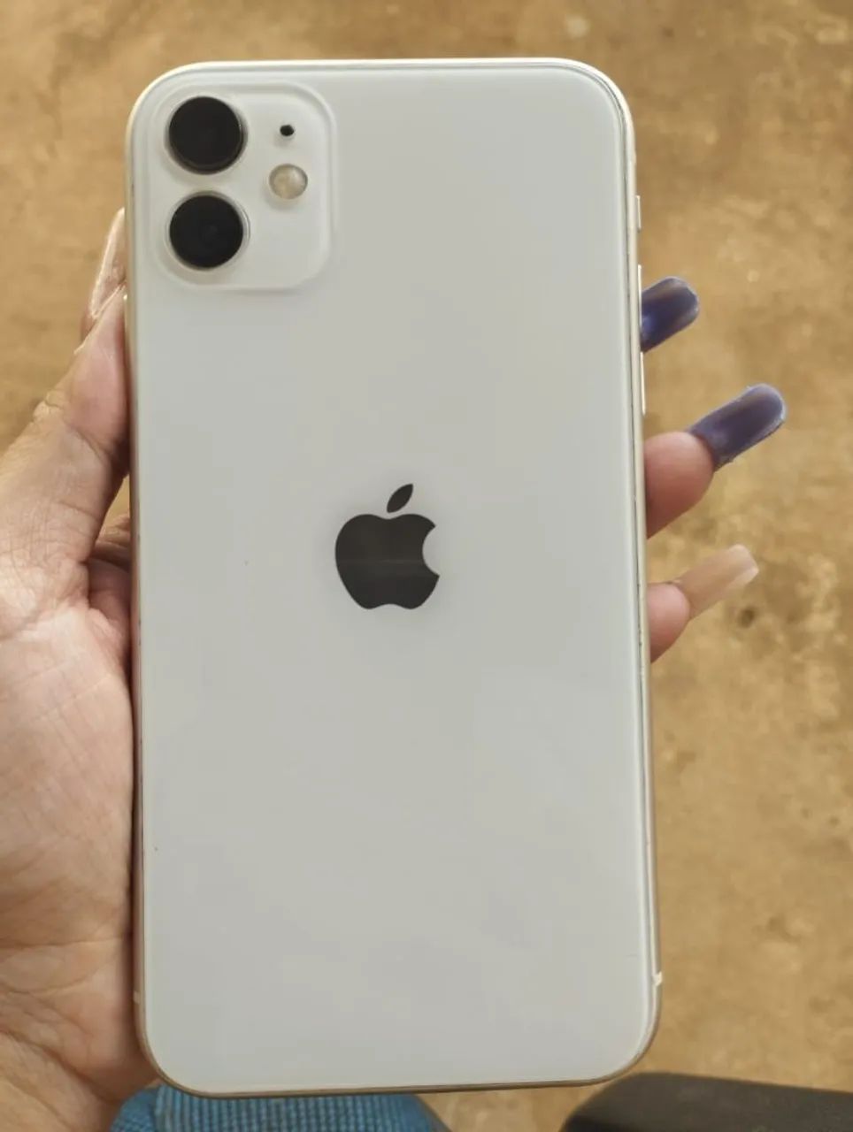 VENDO IPHONE 11 64 GIGAS ZERADO - Foto 2
