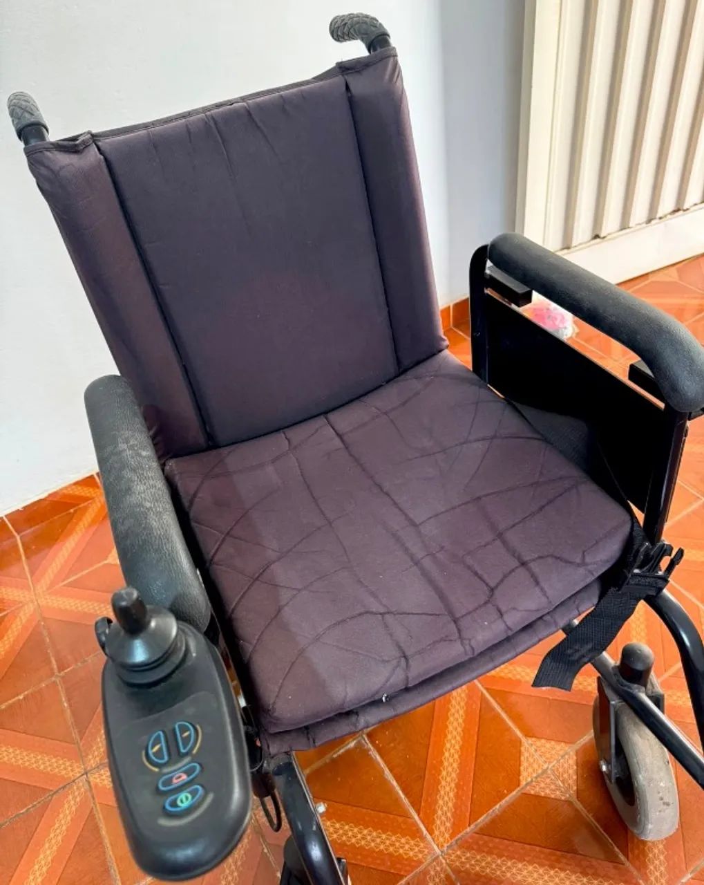 CADEIRA DE RODAS MOTORIZADA SEAT MOBILE SM1 - ELÉTRICA - Foto 2