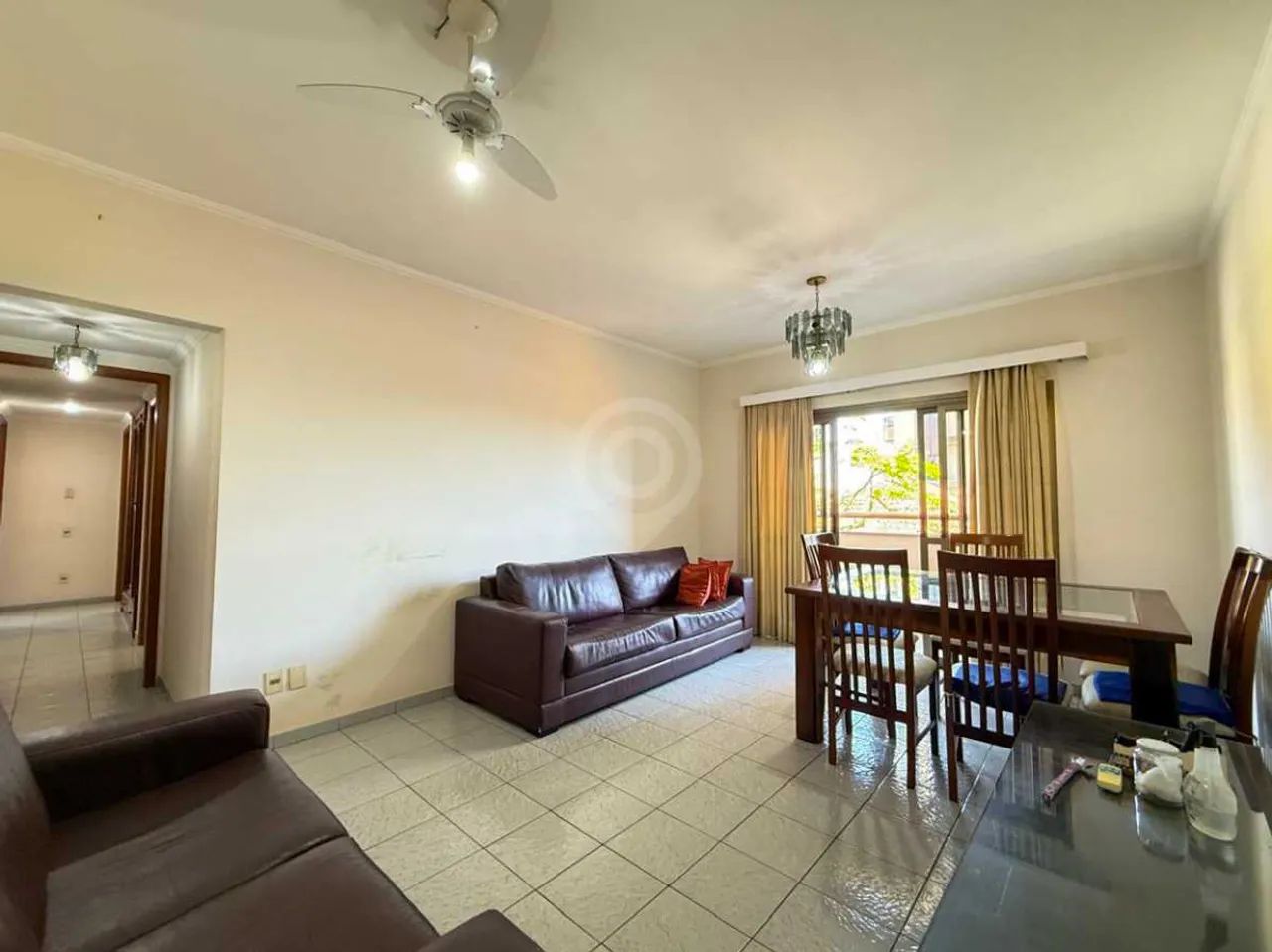 Apartamento : / Residencial / Centro