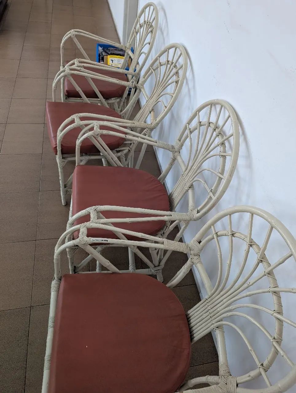 Conjunto de cadeiras e mesa de varanda  - Foto 2