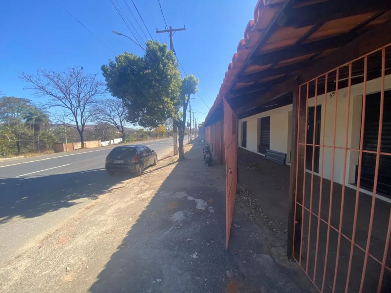 Loja / Salão / Ponto Comercial com 3 quartos para alugar em Sete Lagoas - Foto 3