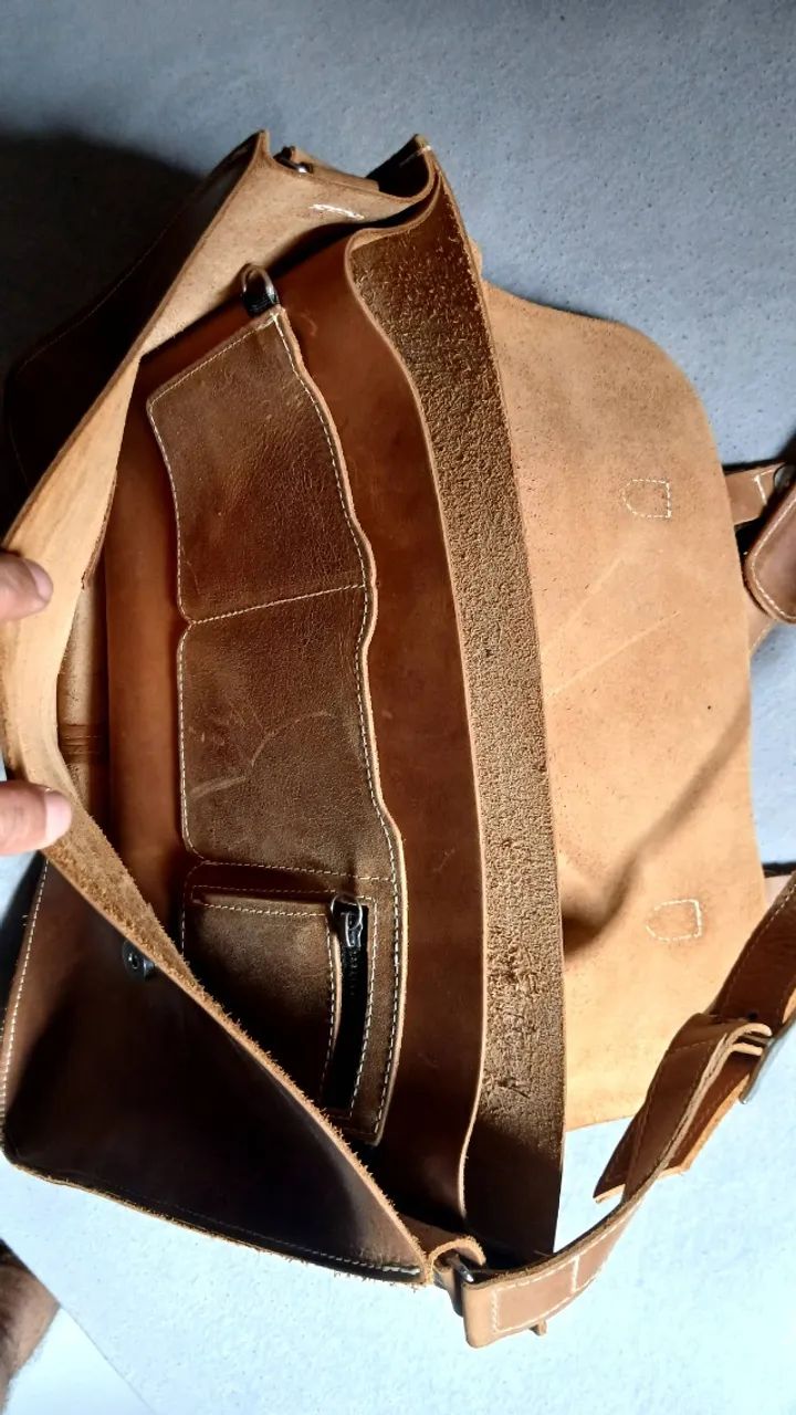 Bolsa transversal 100% couro - Foto 4