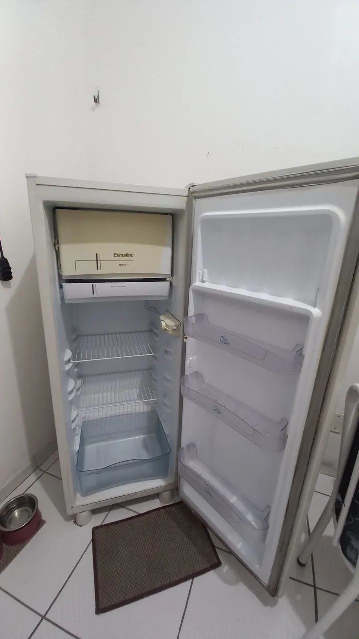 VENDO GELADEIRA 