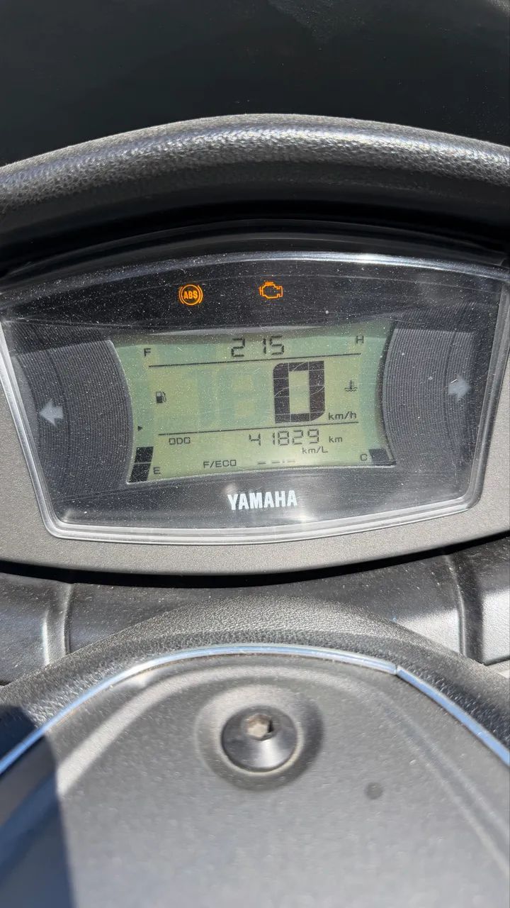 YAMAHA N MAX 160 ABS  - Foto 4
