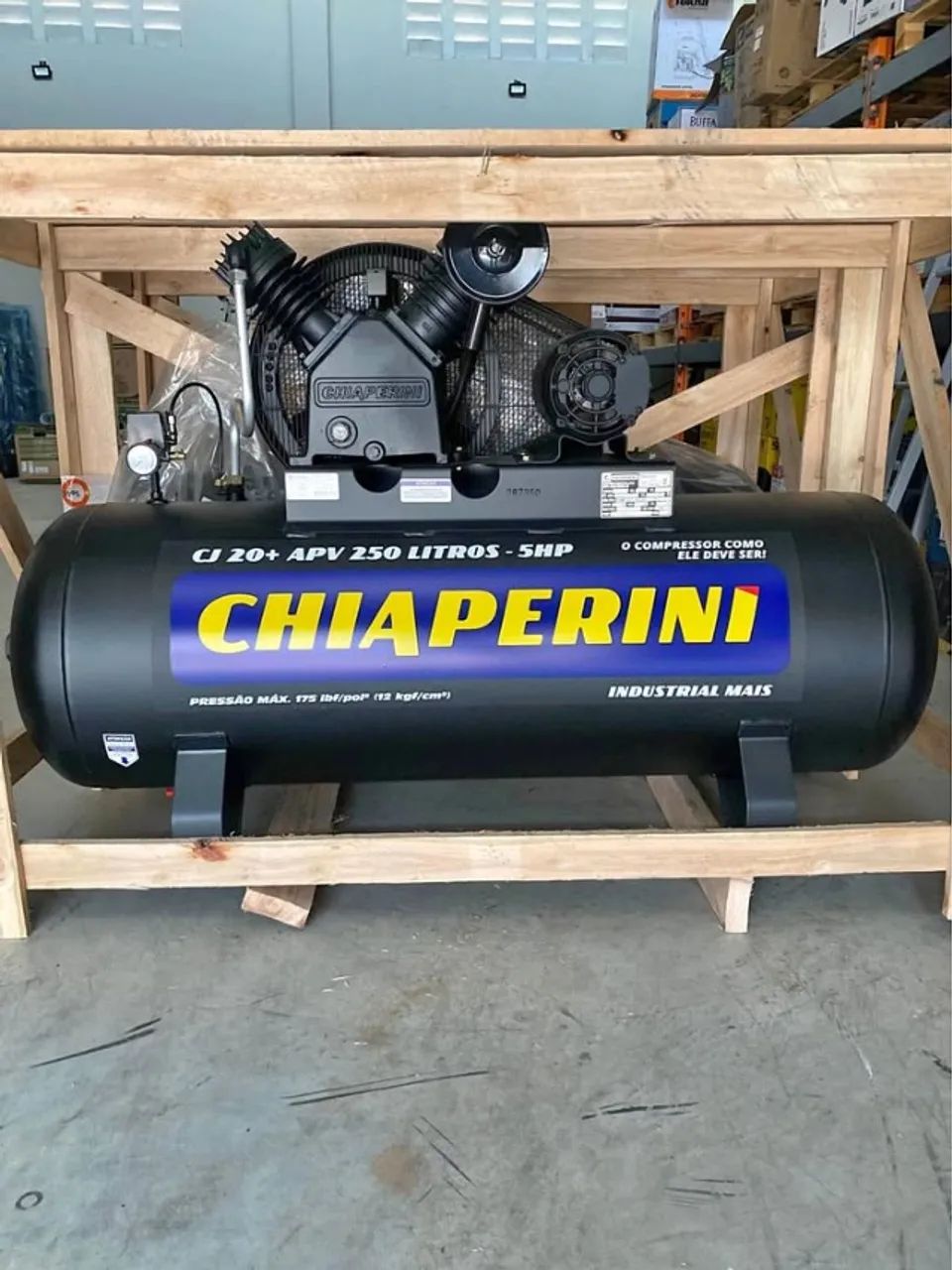  Compressor de Ar 250L Motor 5CV 175 Libras - Chiaperini (Novo)
