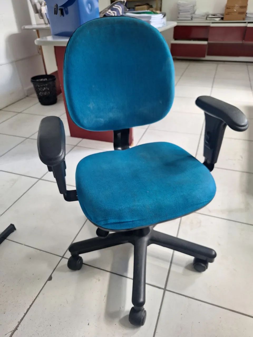 Cadeiras de escritório  - Foto 3
