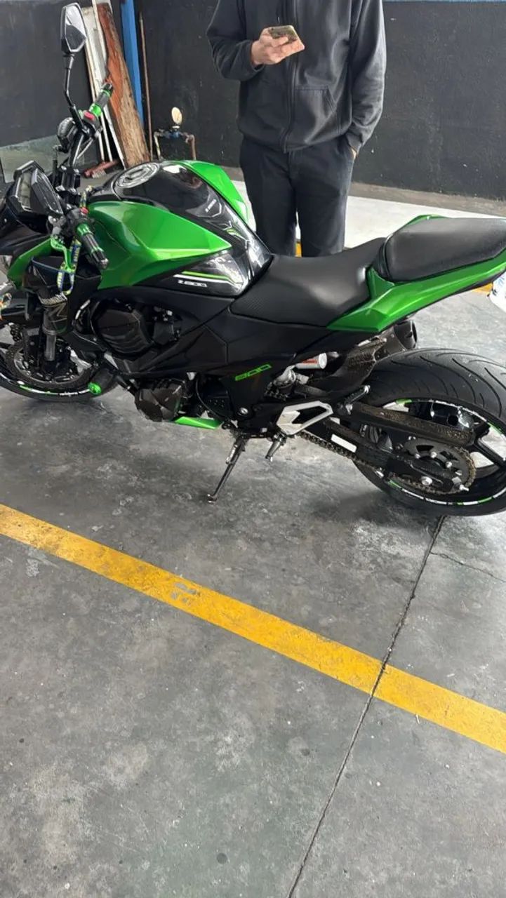 Vende-se ou troca com big trail
