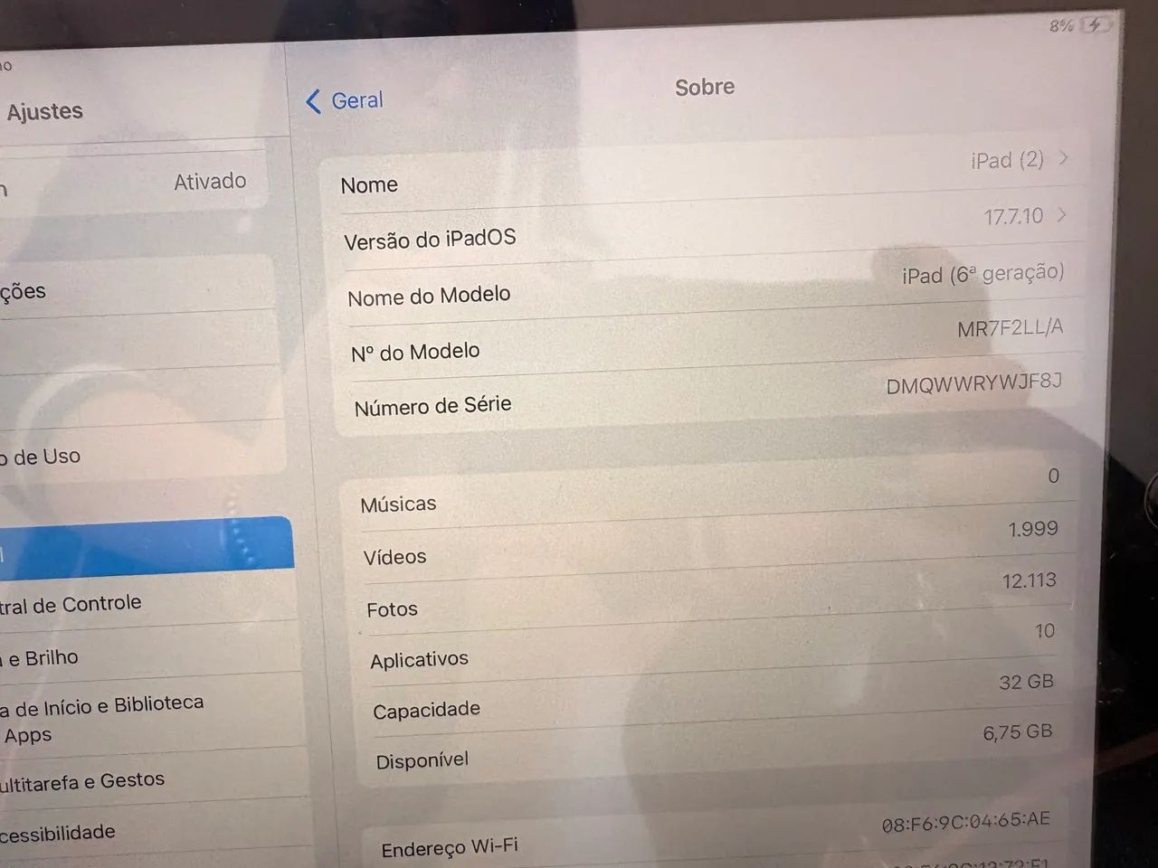 IPAD 6a geração 32gb com case teclado  - Foto 2