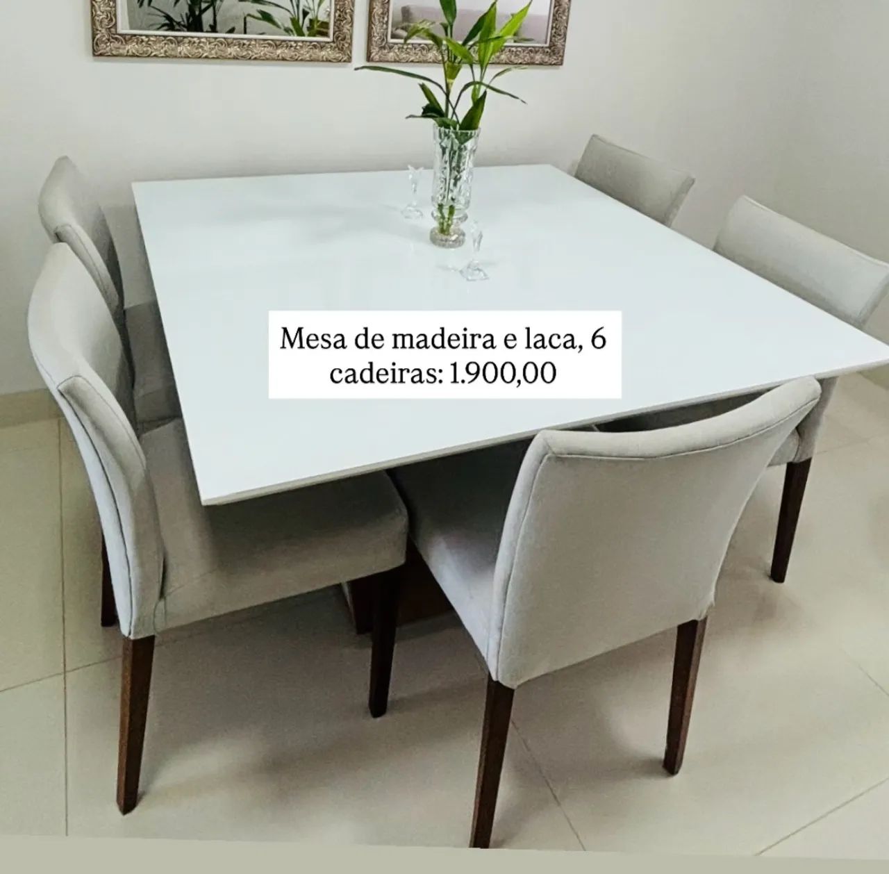 Vendo mesa em imbuia e laca com 6 cadeiras