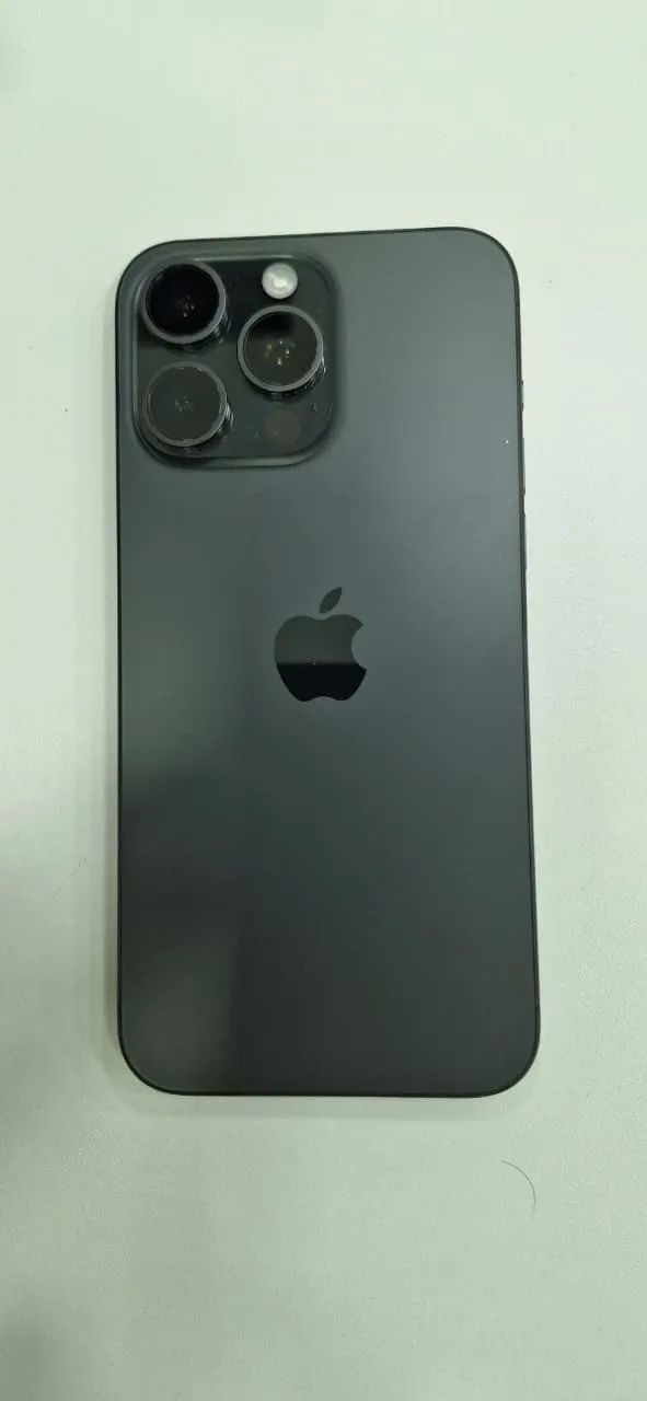 iPhone 15 Pro Max 256GB Titanium Black, Original, Caixa, Muito iPhone 15 Pro Max 256GB Titanium Black, Original, Caixa, Muito