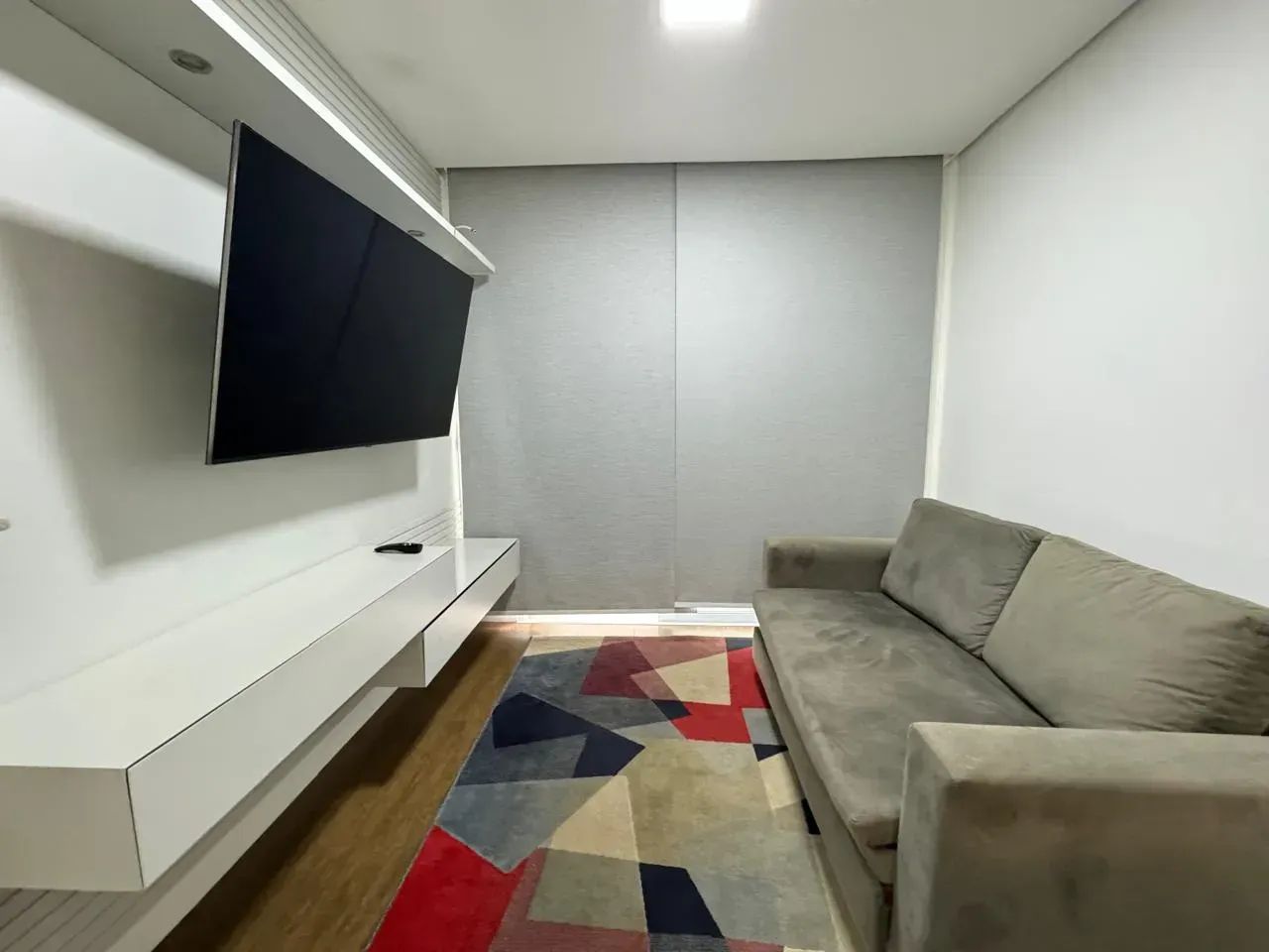 LINDO APTO DE 1 DORM MOBILIADO COM CLOSET - Foto 2